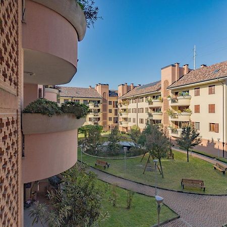 Milan Forum Camelia Guesthouse أسّاغو المظهر الخارجي الصورة