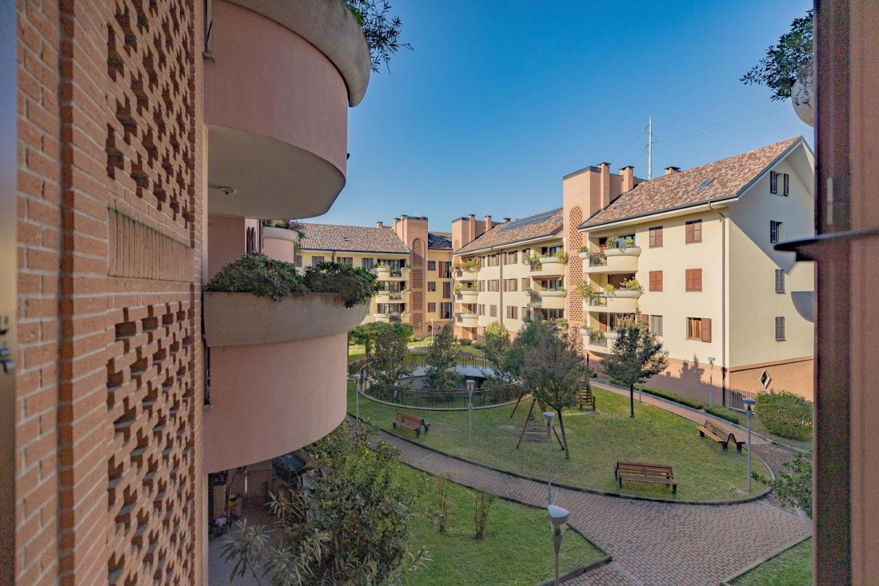 Milan Forum Camelia Guesthouse أسّاغو المظهر الخارجي الصورة
