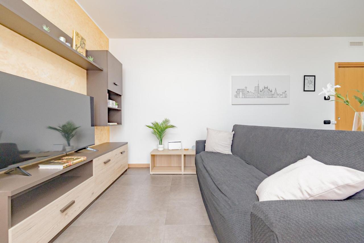 Milan Forum Camelia Guesthouse أسّاغو المظهر الخارجي الصورة